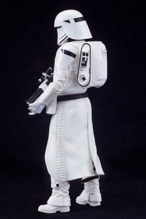 Star Wars: ArtFX+ First Order Snowtrooper & Flametrooper Statue Two-Pack