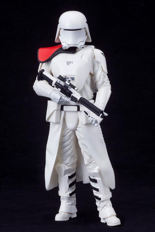 Star Wars: ArtFX+ First Order Snowtrooper & Flametrooper Statue Two-Pack